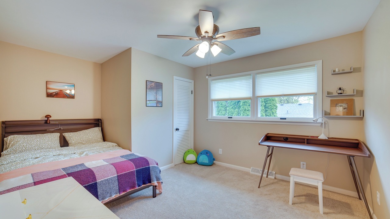 Photo of Bedroom in Urbana