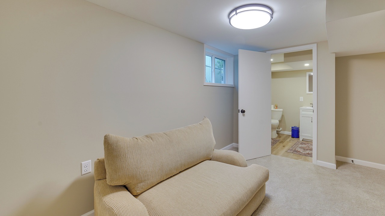 Photo of Bedroom in Urbana