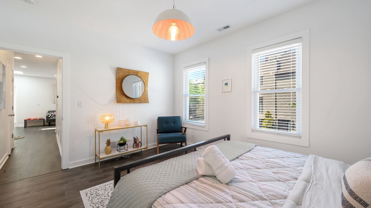 Photo of Bedroom in Pulaski Park