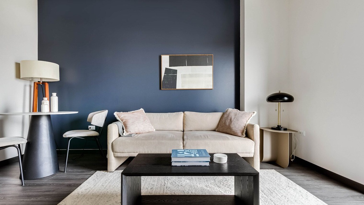 Photo of Livingroom in Near West Side