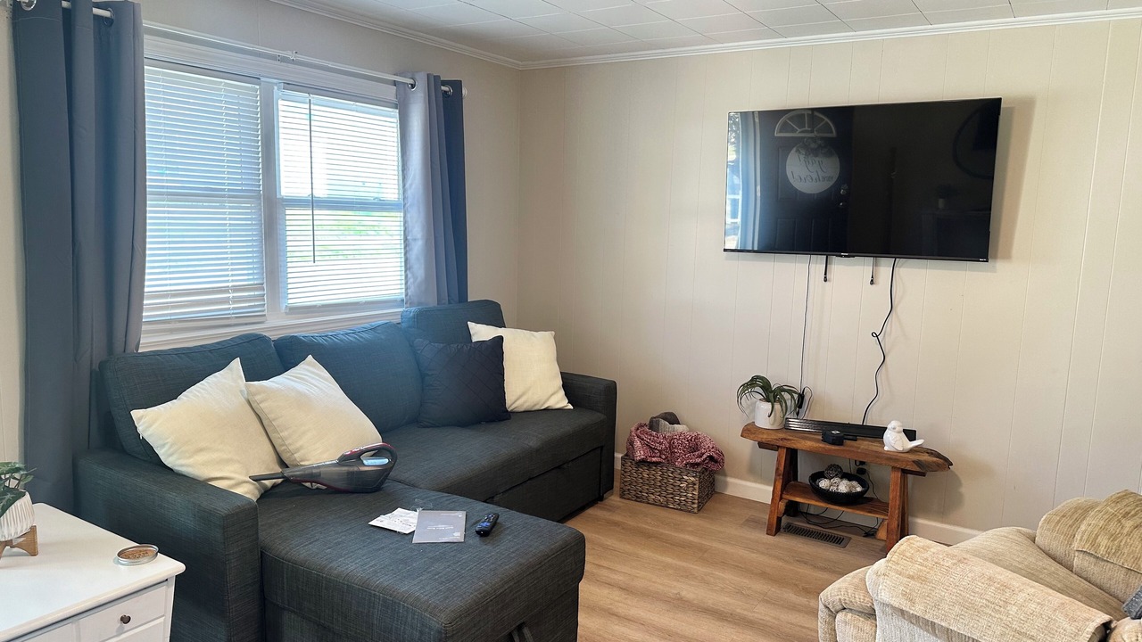 Photo of Livingroom in Harrisburg