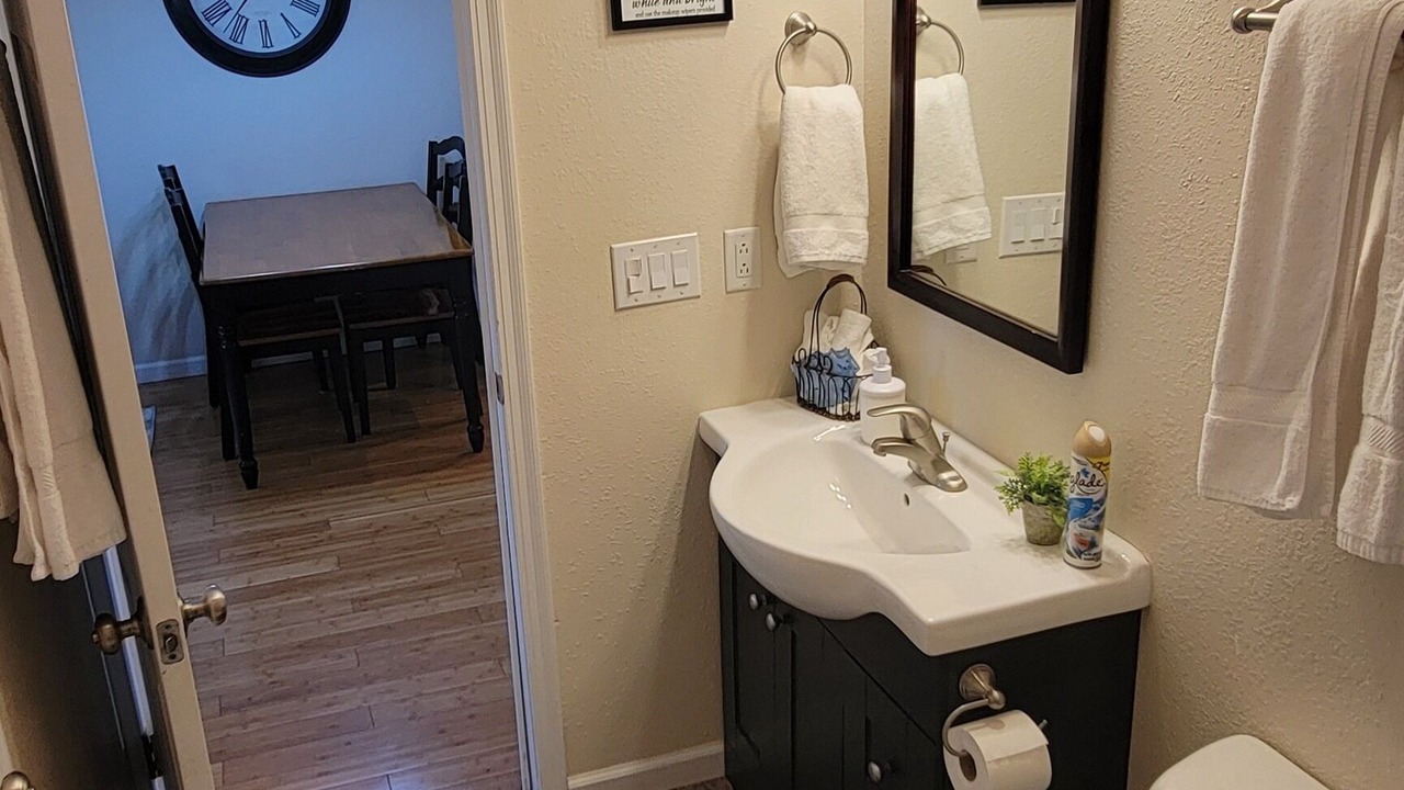 Photo of Bathroom in Nauvoo