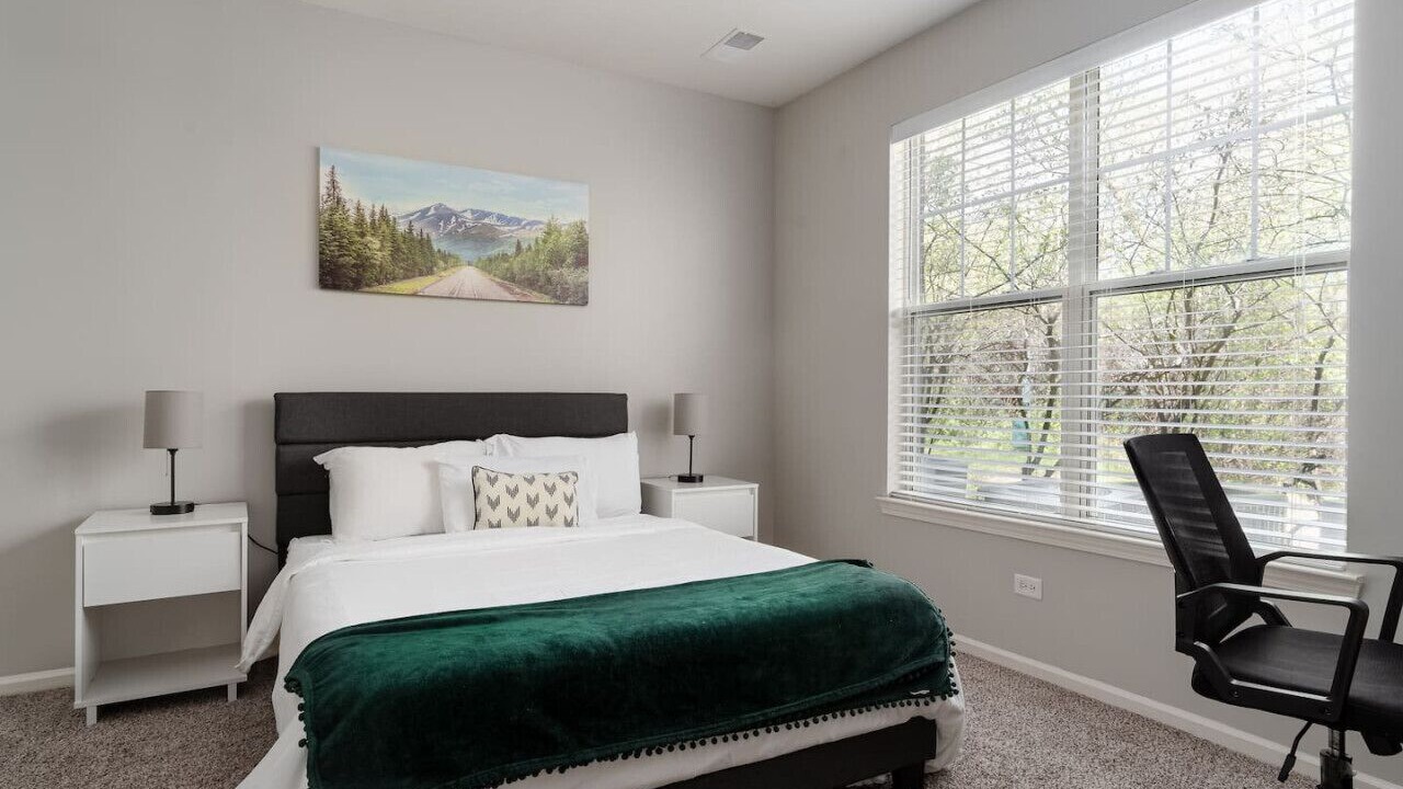 Photo of Bedroom in Gurnee
