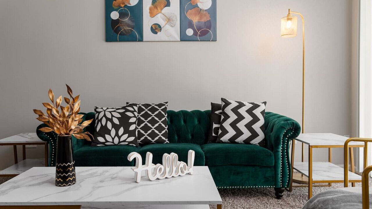 Photo of Livingroom in Gurnee