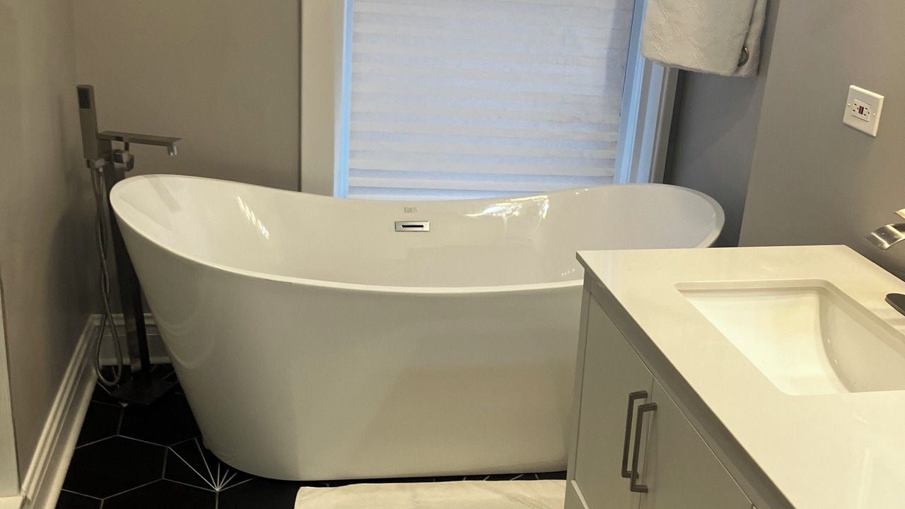 Photo of Bathroom in Woodlawn