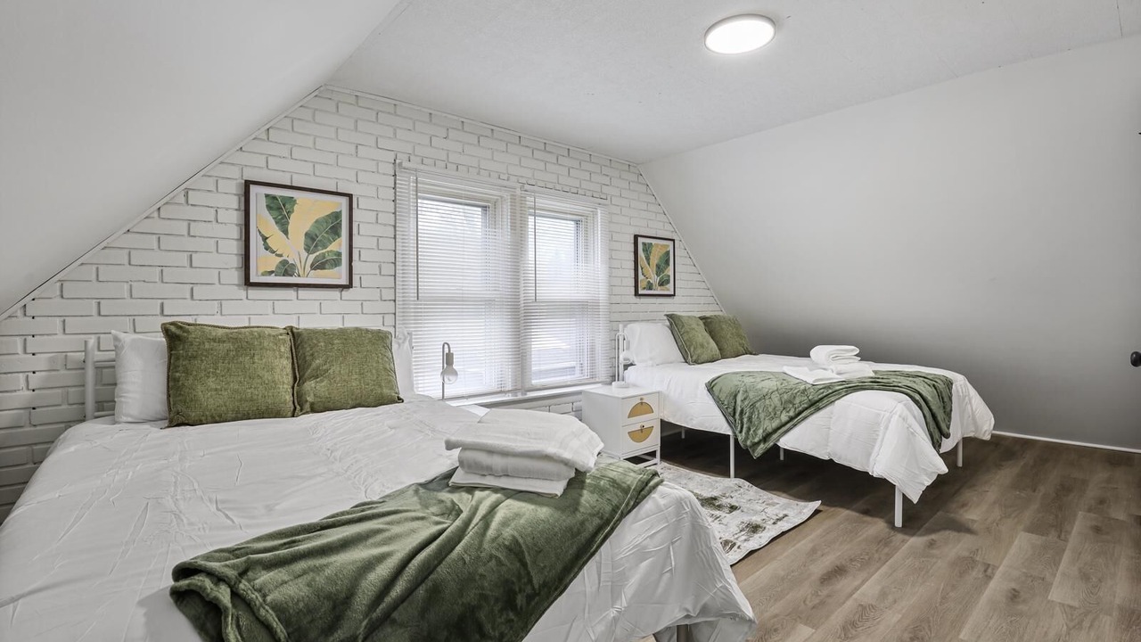 Photo of Bedroom in Wood Dale