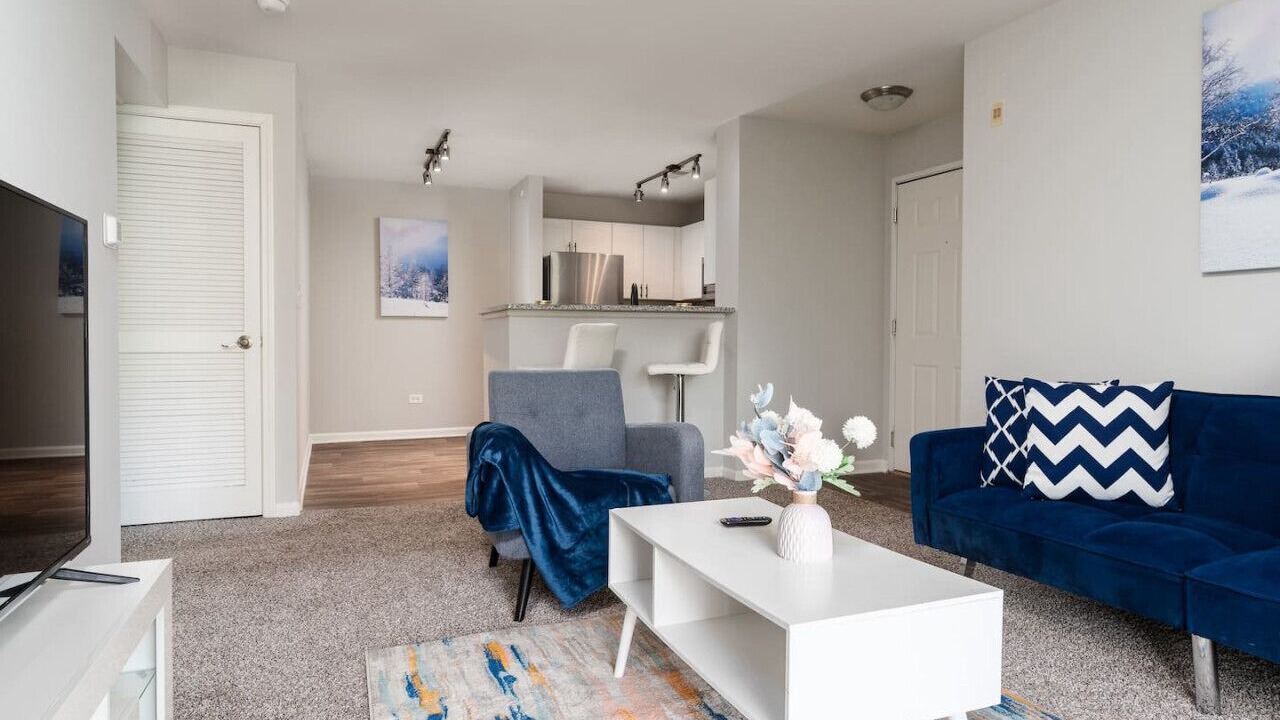 Photo of Livingroom in Gurnee