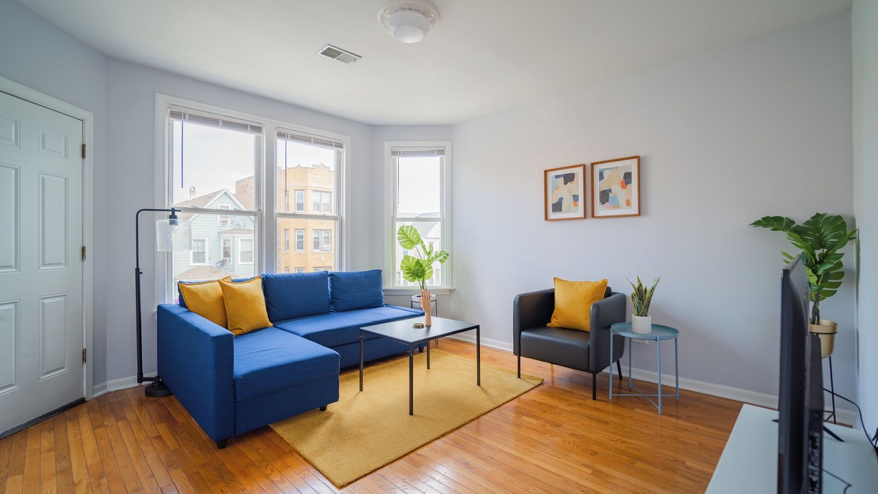 Photo of Livingroom in Logan Square