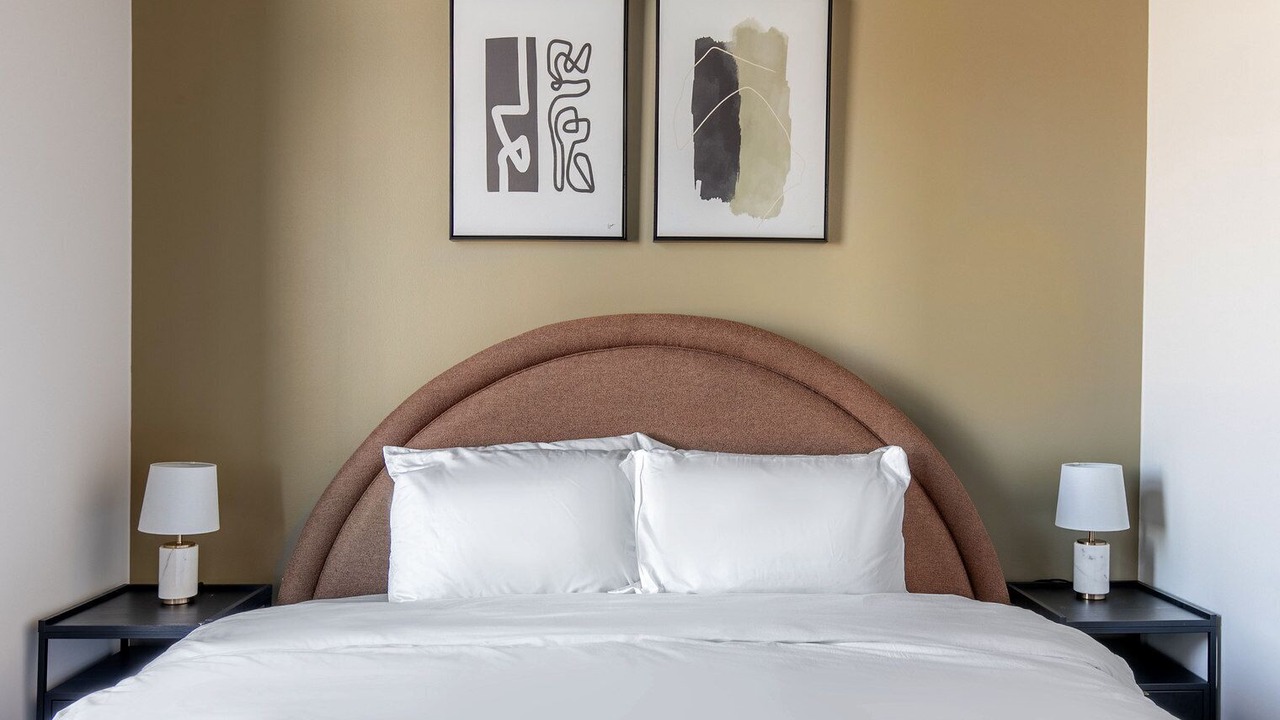 Photo of Bedroom in Near West Side