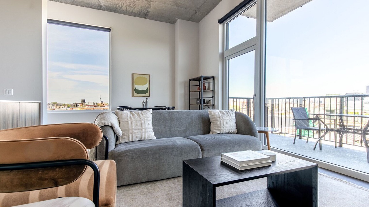 Photo of Livingroom in Near West Side