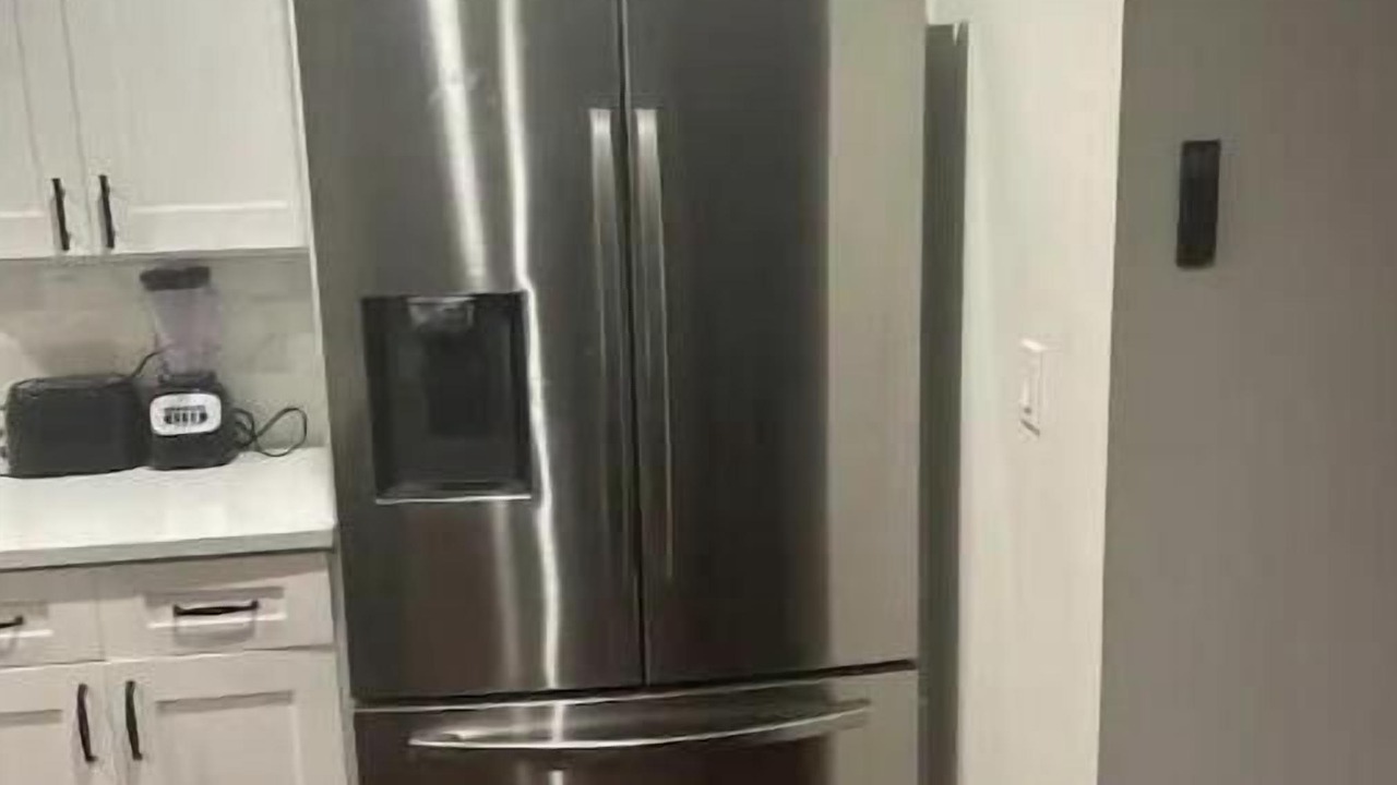 Photo of Kitchen in East Beverly