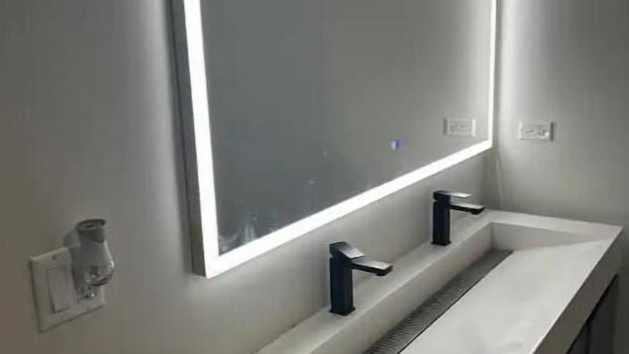 Photo of Bathroom in East Beverly