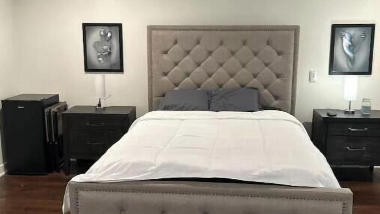 Photo of Bedroom in East Beverly