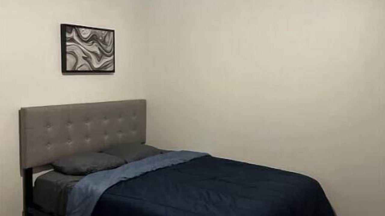 Photo of Bedroom in East Beverly
