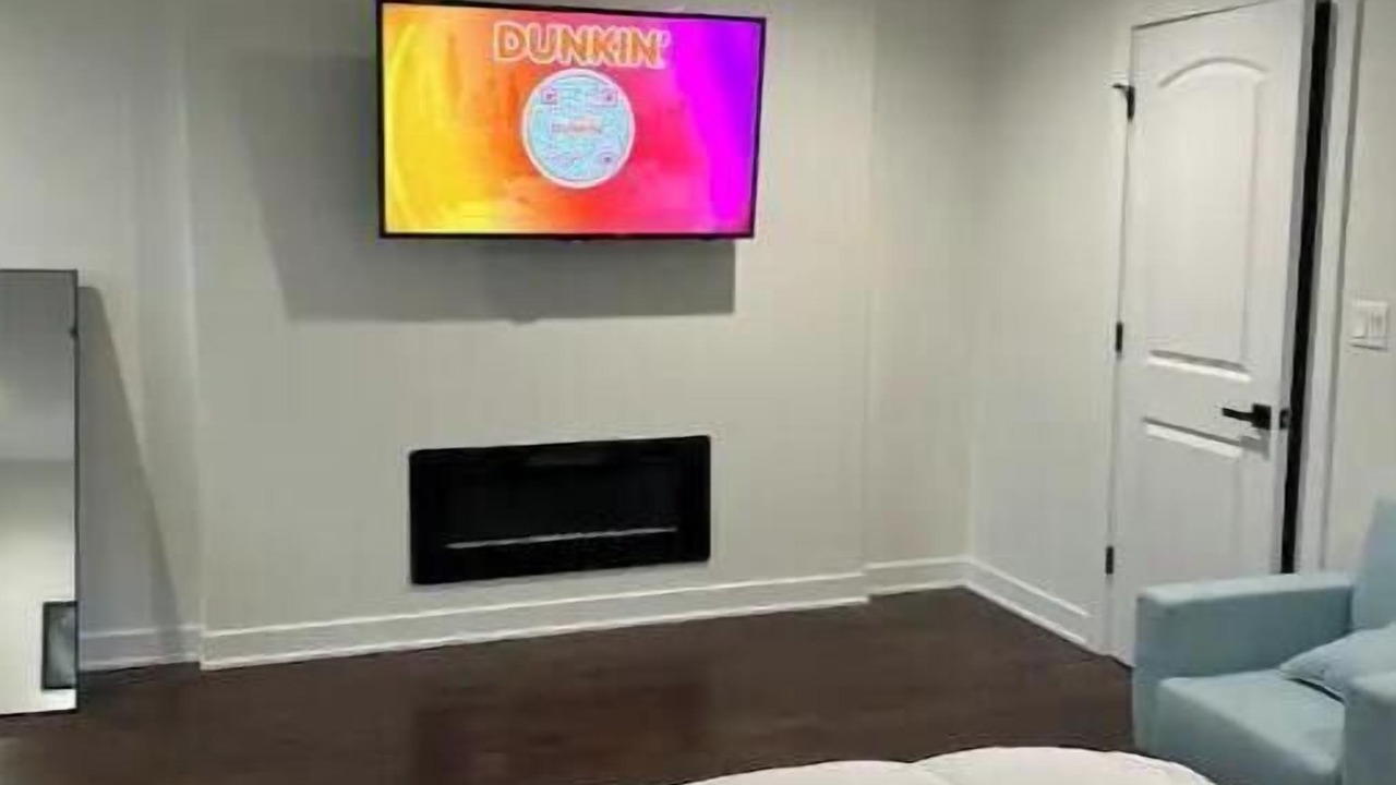 Photo of Bedroom in East Beverly