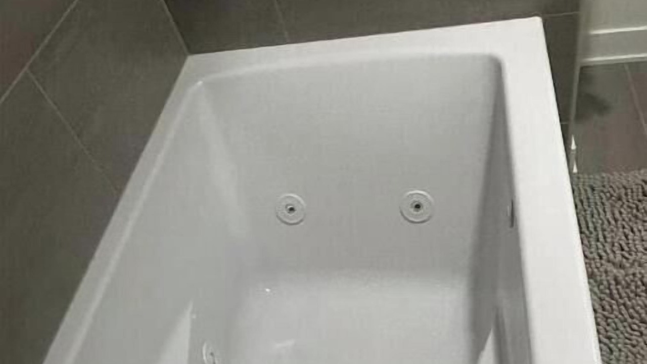 Photo of Bathroom in East Beverly