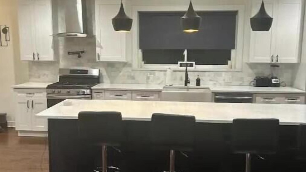 Photo of Kitchen in East Beverly
