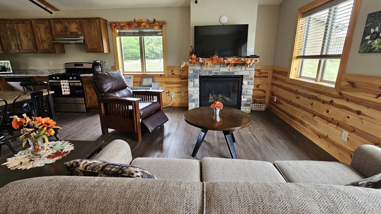 Photo of Livingroom in Orange Prairie