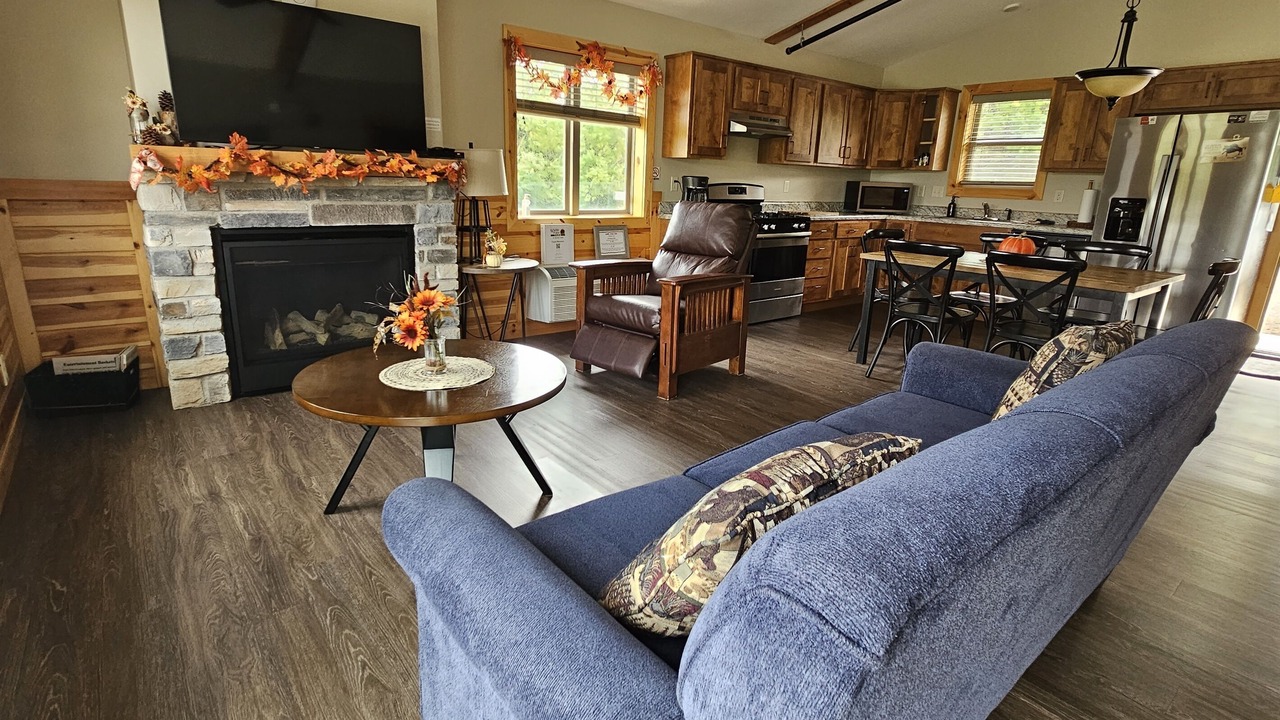 Photo of Livingroom in Orange Prairie