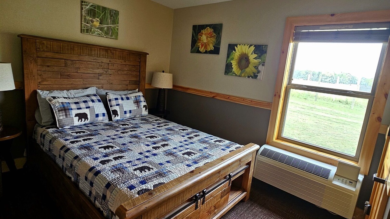 Photo of Bedroom in Orange Prairie