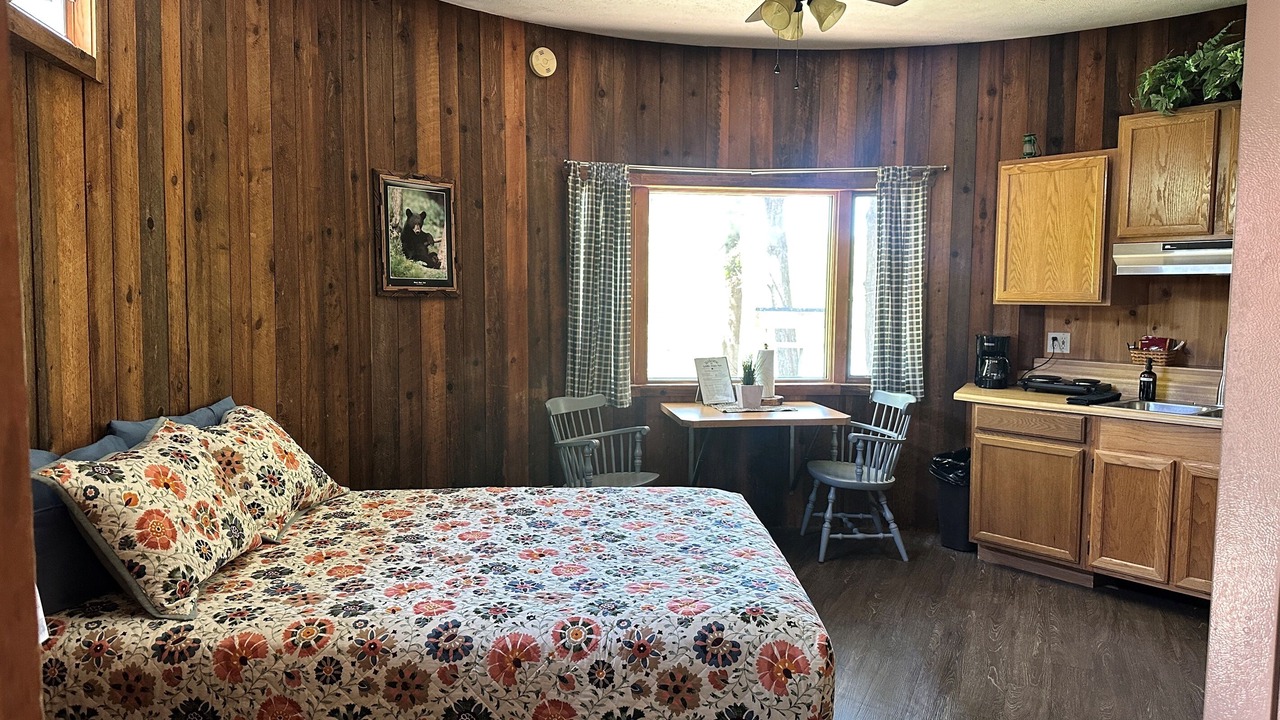 Photo of Bedroom in Orange Prairie