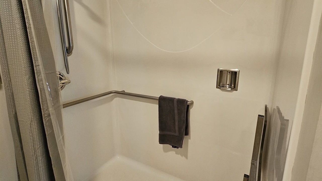 Photo of Bathroom in Orange Prairie