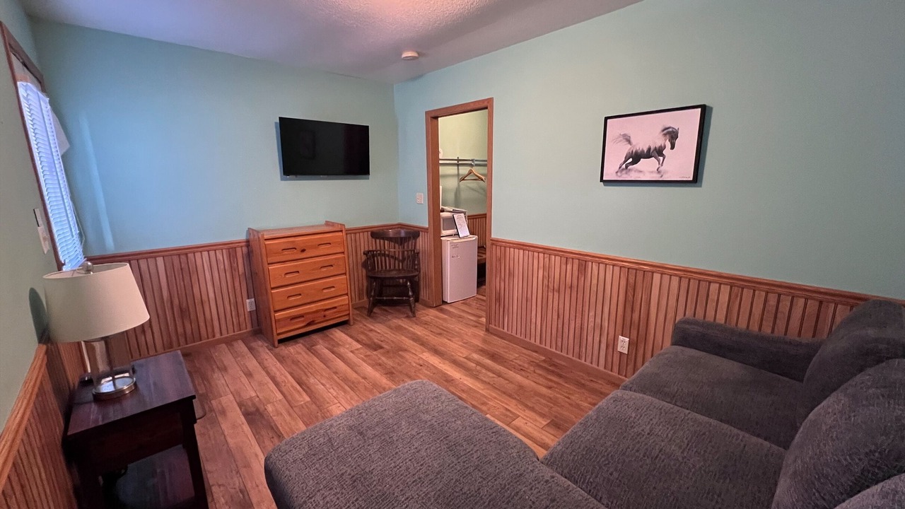 Photo of Livingroom in Orange Prairie