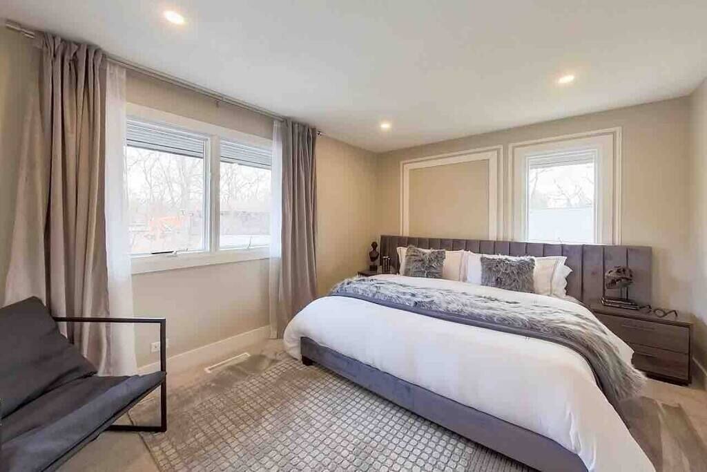 Photo of Others in Rockford