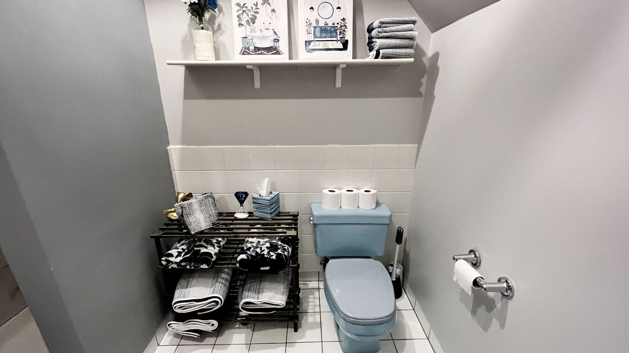 Photo of Bathroom in Wrigleyville