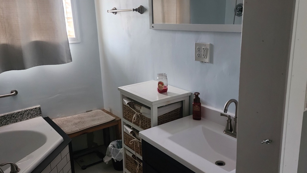 Photo of Bathroom in Chicago Ridge