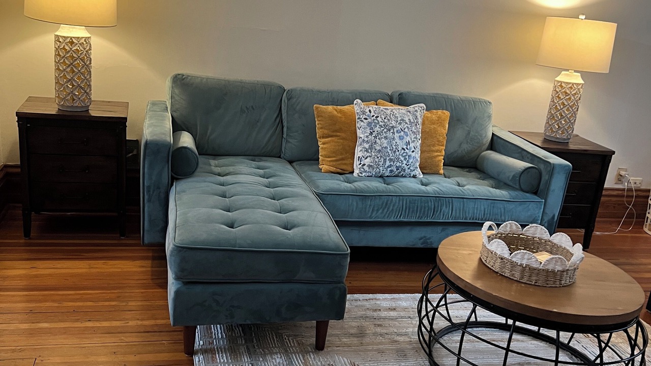 Photo of Livingroom in Wrigleyville