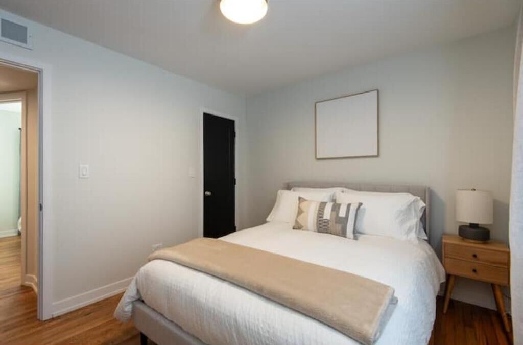 Photo of Bedroom in Bridgeview