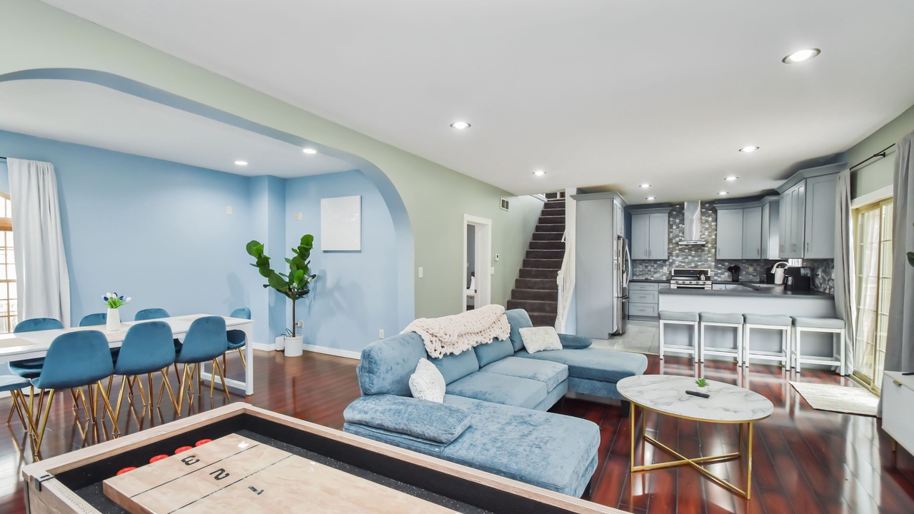 Photo of Livingroom in Peoria Heights