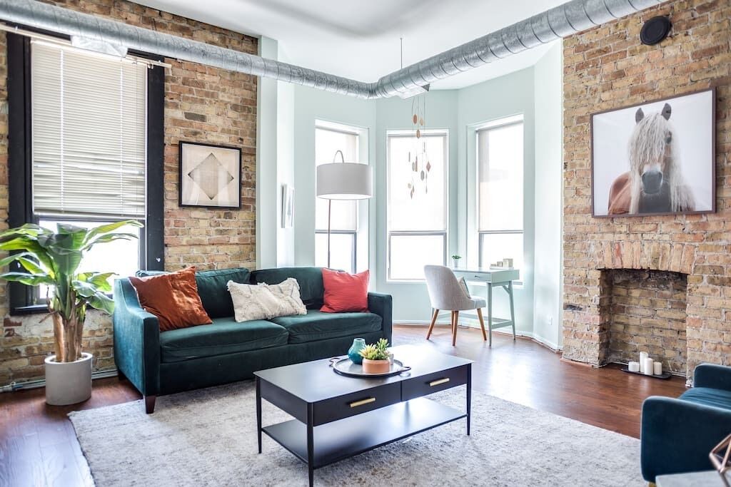 Photo of Livingroom in River North