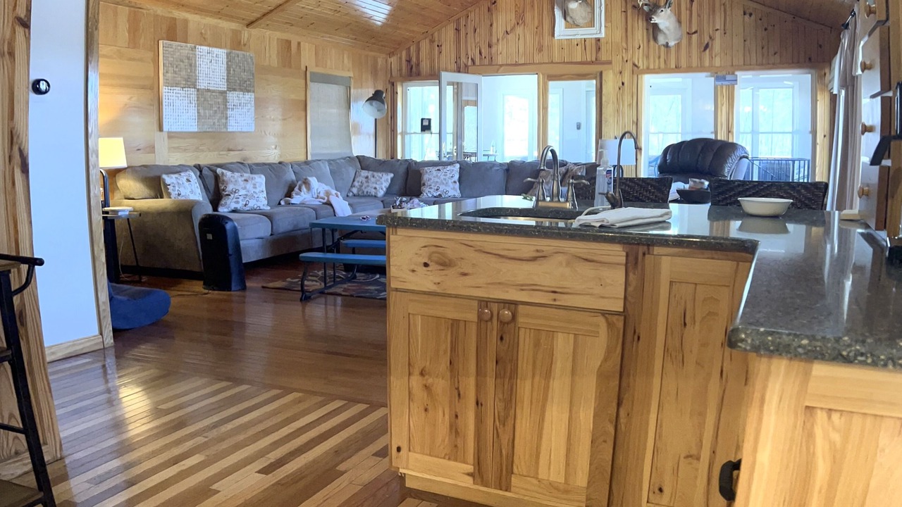 Photo of Bedroom in Ozark
