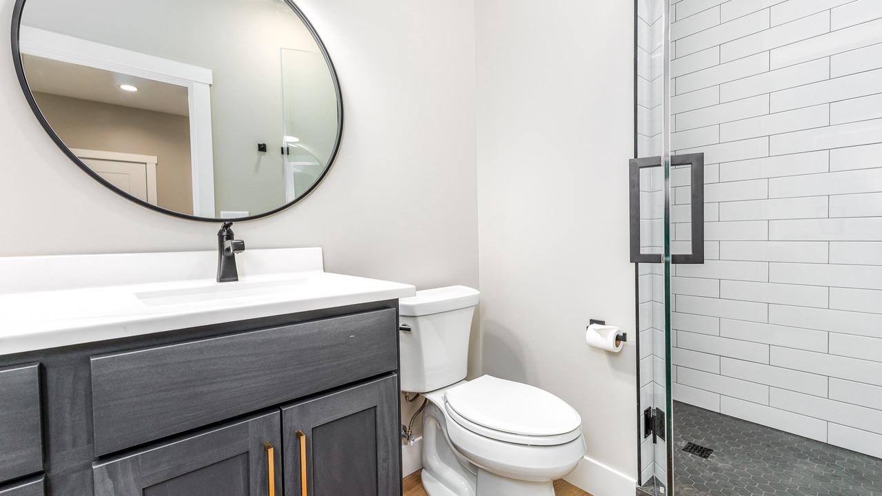 Photo of Bathroom in Galena