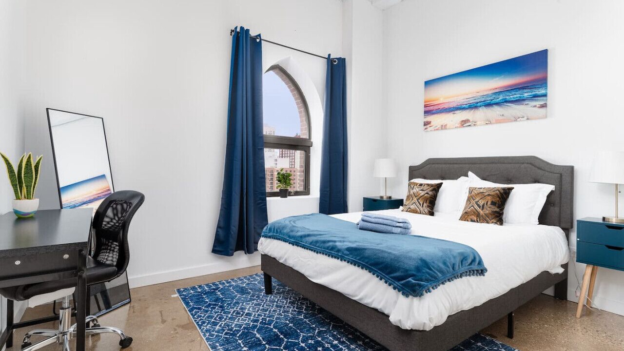 Photo of Bedroom in Uptown