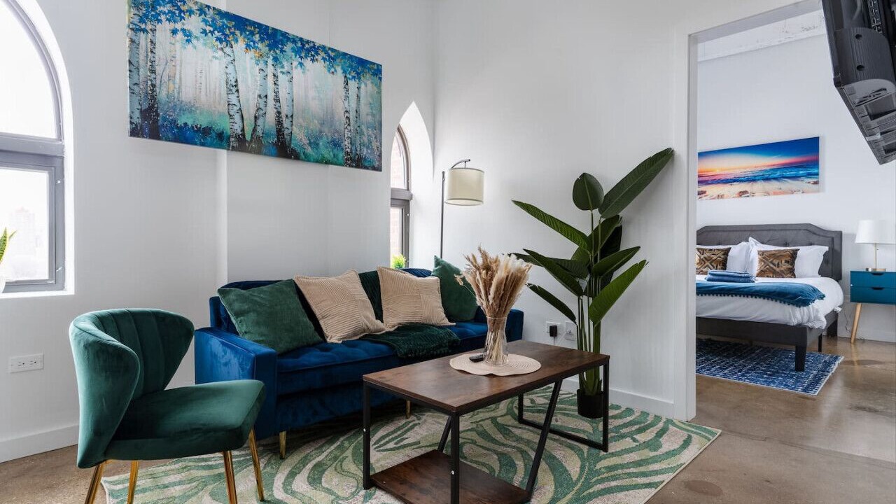 Photo of Livingroom in Uptown