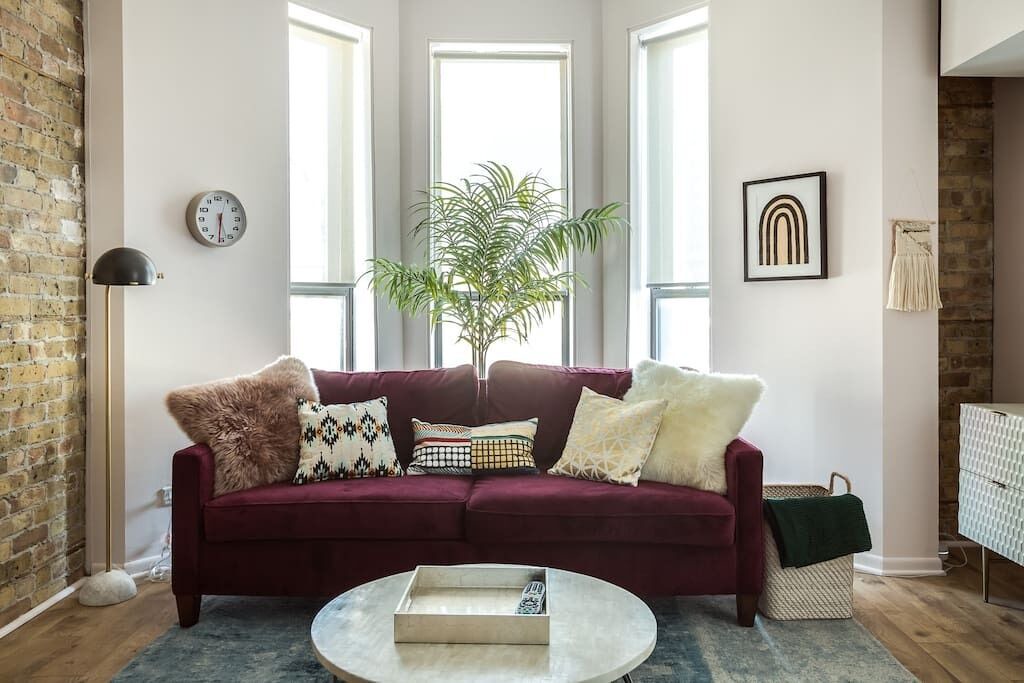 Photo of Livingroom in River North