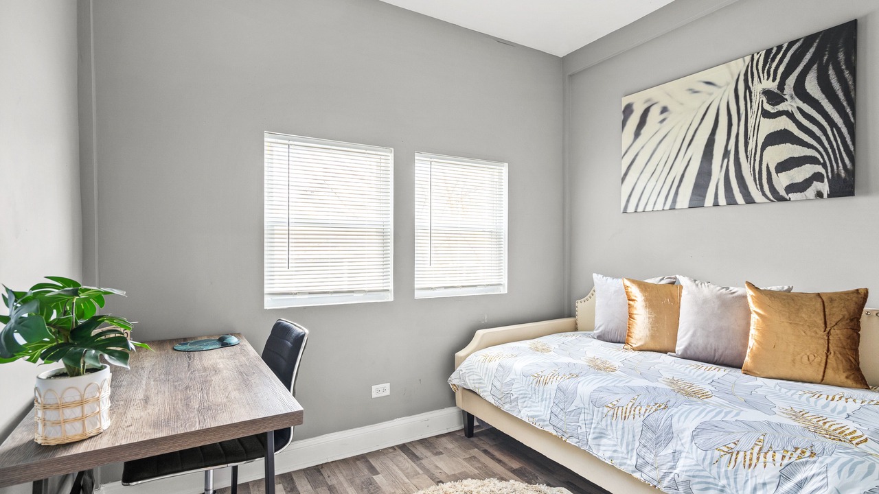 Photo of Bedroom in Avondale