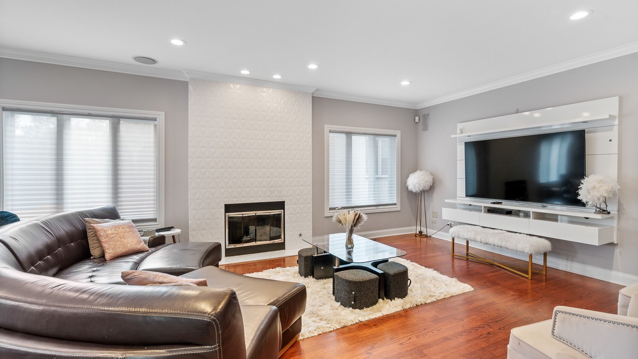 Photo of Livingroom in Skokie
