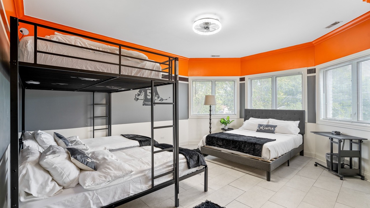 Photo of Bedroom in Skokie