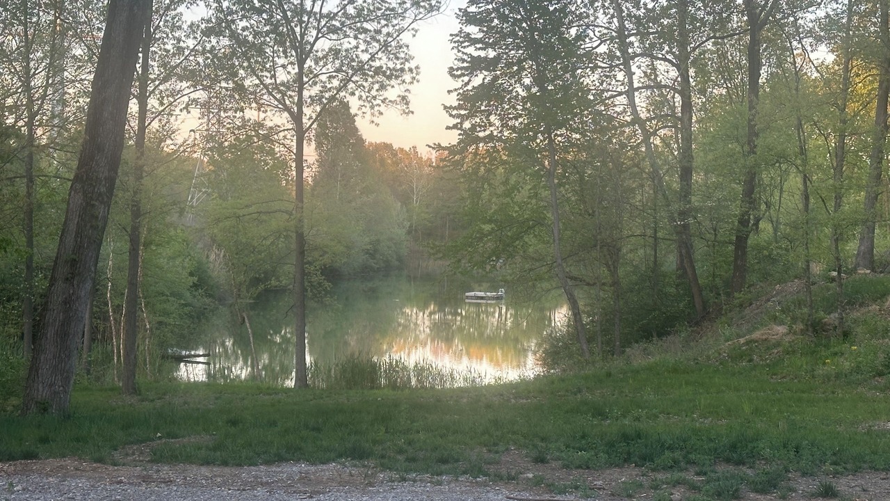 Photo of Outdoor in Carterville