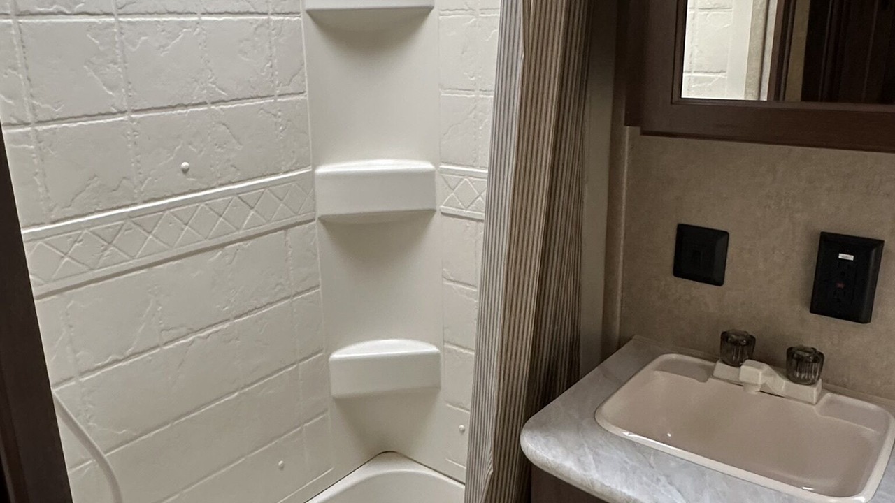 Photo of Bathroom in Carterville