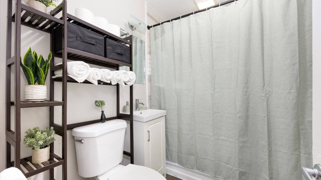 Photo of Bathroom in Brighton Park