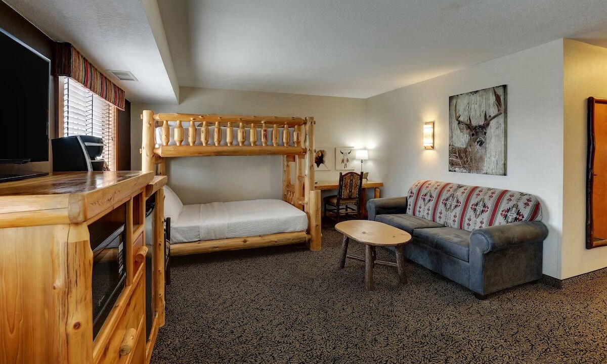 Photo of Livingroom in Quincy