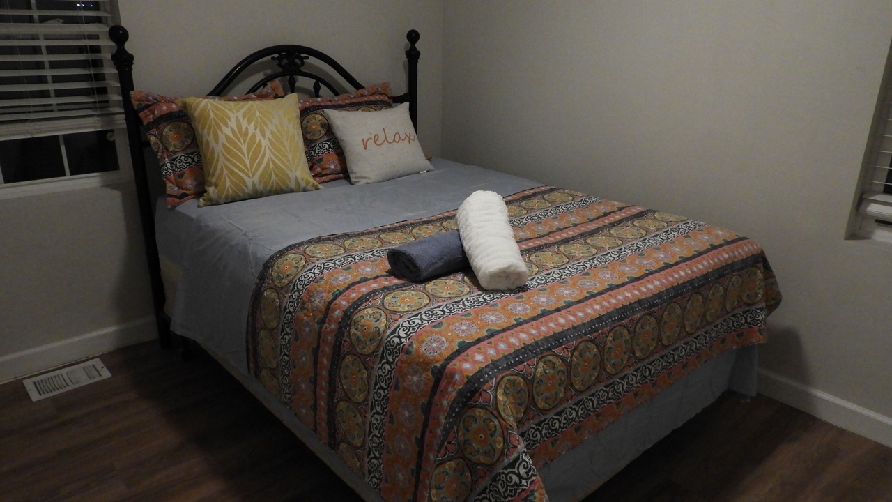 Photo of Bedroom in Lombard