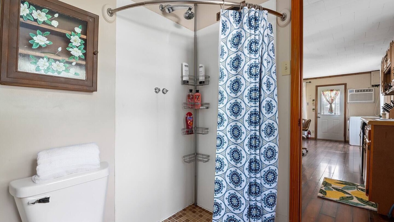 Photo of Bathroom in Nauvoo