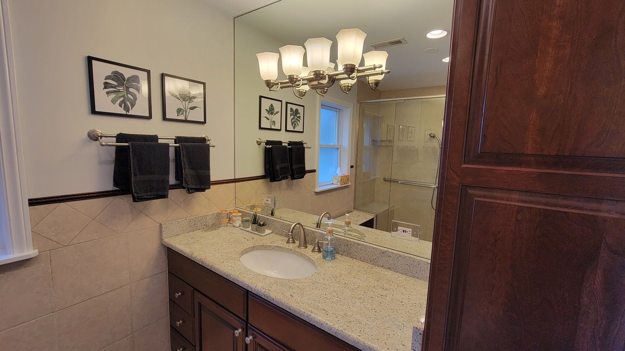 Photo of Bathroom in Skokie