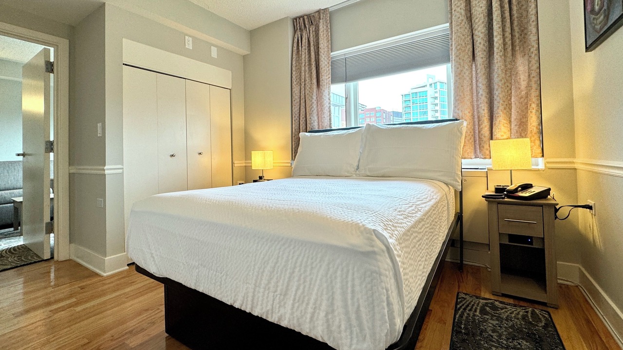 Photo of Bedroom in Evanston